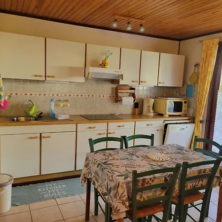 Belle D'angle Spacieuse Climatisee, Dans Domaine Portes Du Soleil, 3 Chambres, 6 Couchages, Wifi, 400m De La Lrpdsa6 * Portiragnes
